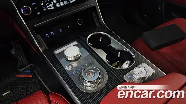 Genesis GV80 Coupe 2024 — Photo 8/20
