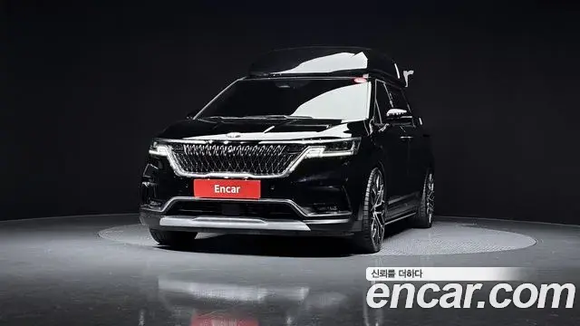 Kia Carnival 2021 — Photo 14/20