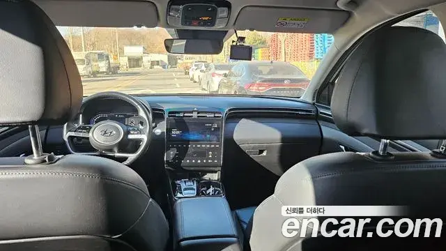Hyundai Tucson Hybrid 2023 — ფოტო 9/20