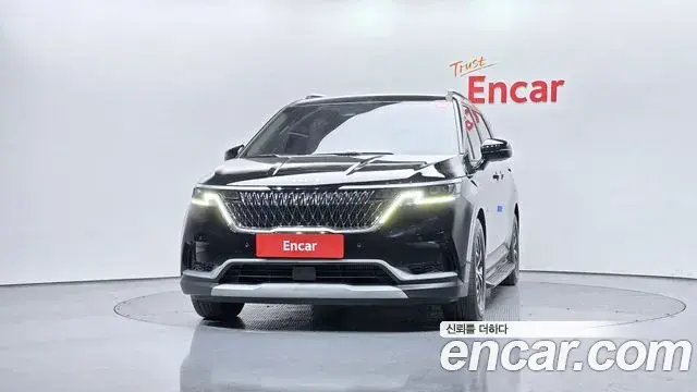 Kia Carnival 2022 — Фото 3/20