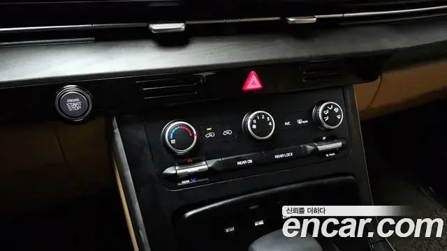 Kia Carnival 2022 — Фото 15/20