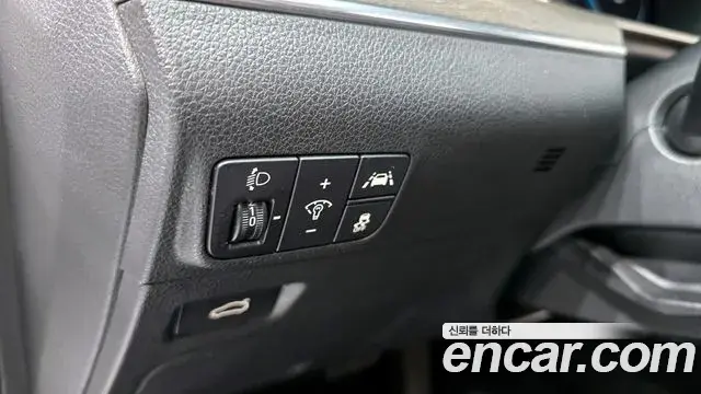 Kia K5 2020 — ფოტო 4/20