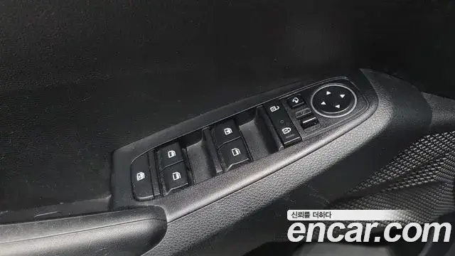 Kia Seltos 2021 — Photo 17/20