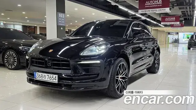 Porsche Macan 2022 — Şəkil 2/20