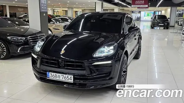 Porsche Macan 2022 — Şəkil 15/20