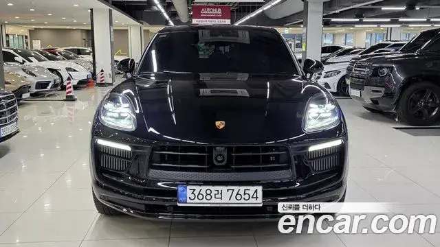 Porsche Macan 2022 — Şəkil 9/20
