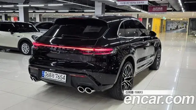 Porsche Macan 2022 — Şəkil 10/20
