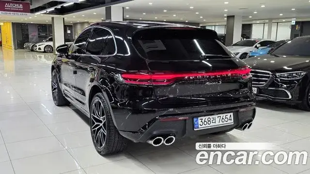Porsche Macan 2022 — Şəkil 11/20
