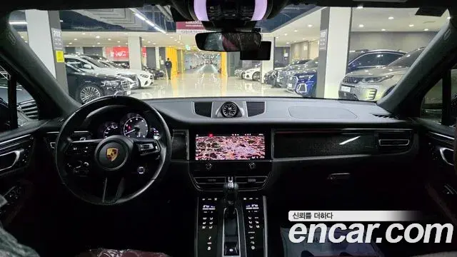 Porsche Macan 2022 — Şəkil 5/20