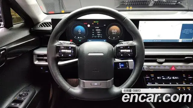 Hyundai Grandeur Hybrid 2022 — Photo 16/20