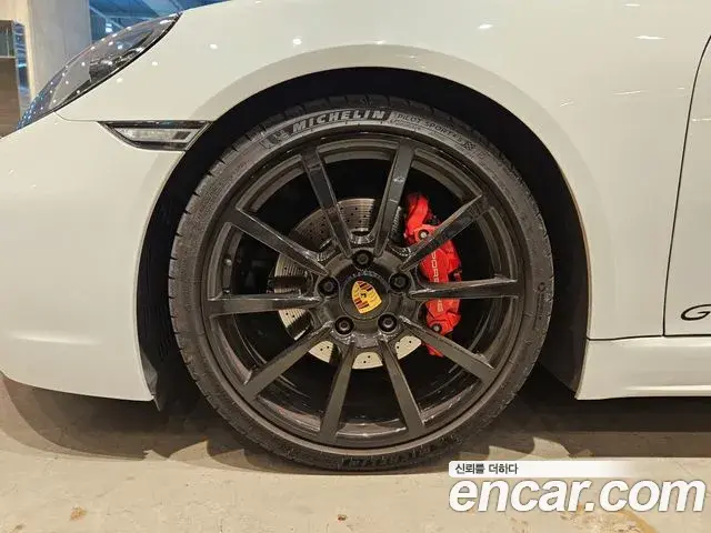 Porsche 718 Boxster 2019 — Photo 4/20
