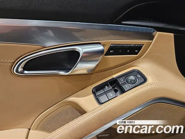 Porsche 718 Boxster 2019 — Photo 9/20