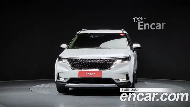 Kia Carnival 2022 — Фото 3/20