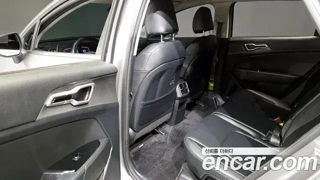 Kia Sportage 2021 — Photo 13/20