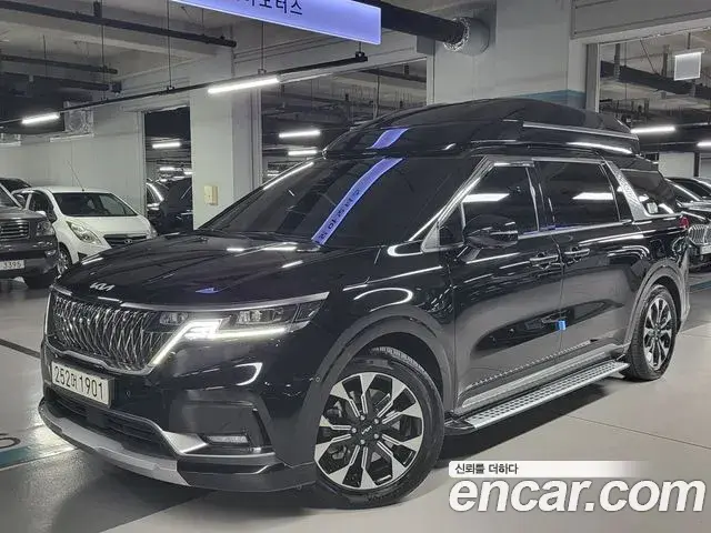 Kia Carnival 2021 — Photo 6/20