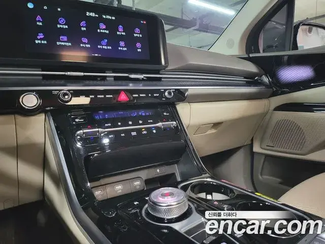 Kia Carnival 2021 — Photo 4/20
