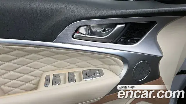 Genesis G70 2018 — Şəkil 13/20