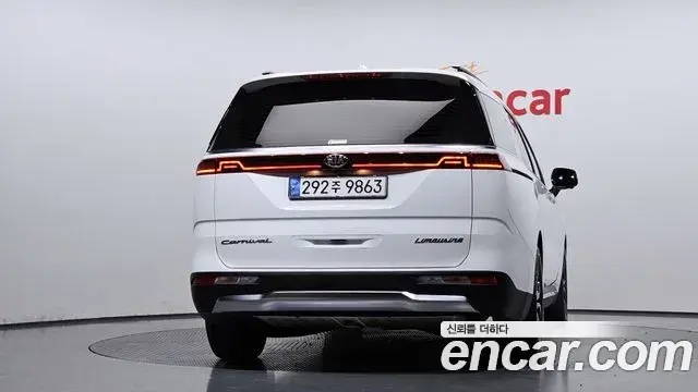 Kia Carnival 2021 — Şəkil 9/20