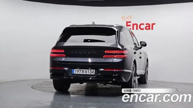 Genesis GV80 2022 — ფოტო 14/20