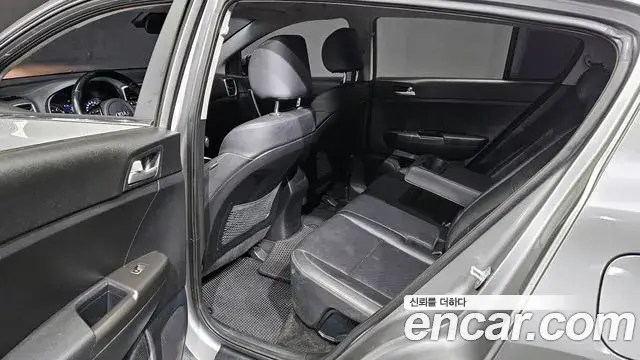 Kia Sportage The Bold 2019 — Şəkil 14/20