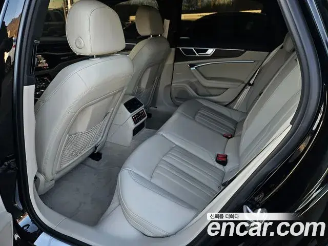 Audi A6 2023 — Photo 12/20