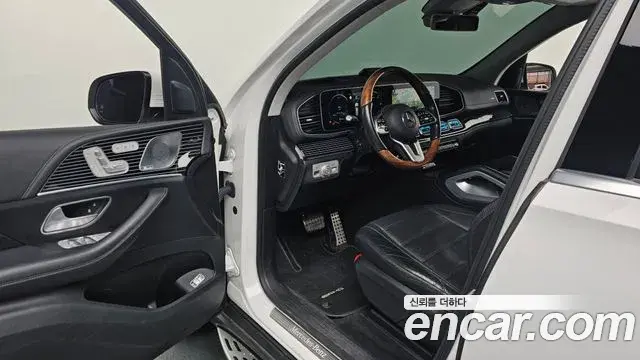 Mercedes-Benz GLS-Class 2020 — Фото 8/20
