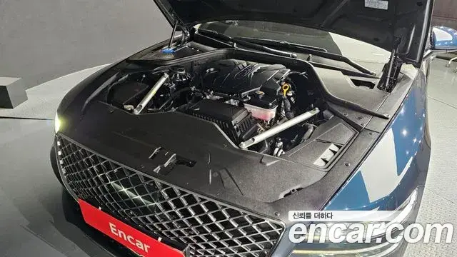 Genesis G80 2022 — ფოტო 16/20