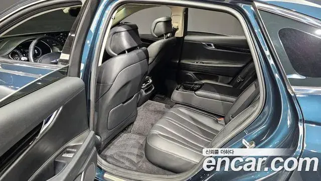 Genesis G80 2022 — ფოტო 14/20