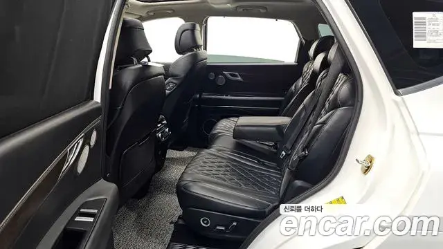 Genesis GV80 2020 — ფოტო 14/20
