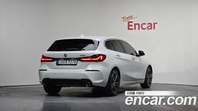 BMW 1 Series 2022 — Şəkil 4/20