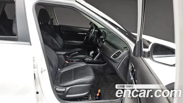 Kia Seltos 2020 — Photo 19/20