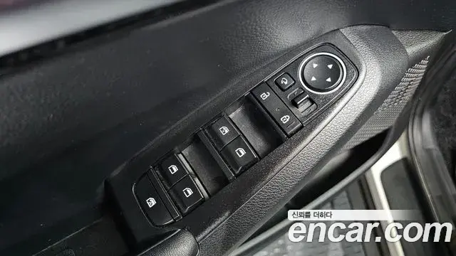 Kia Seltos 2020 — Photo 11/20