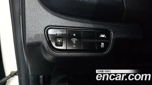 Kia Seltos 2020 — Photo 16/20
