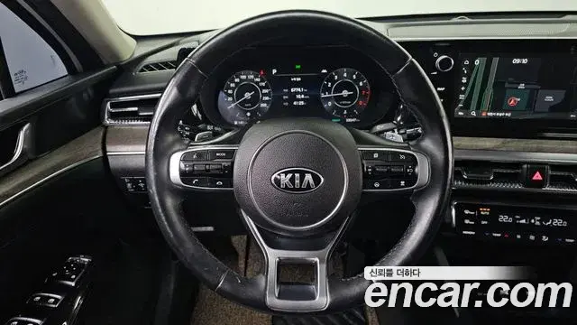 Kia K5 2021 — Şəkil 7/20