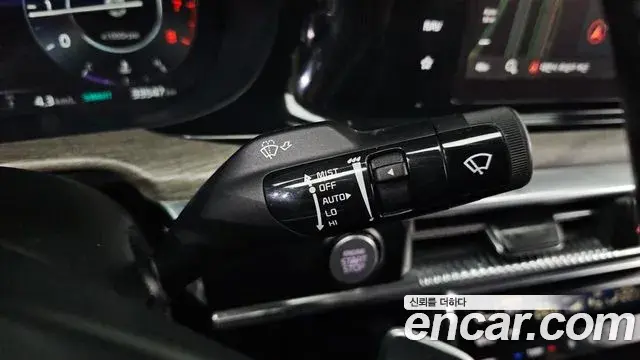 Kia K5 2021 — Şəkil 15/20