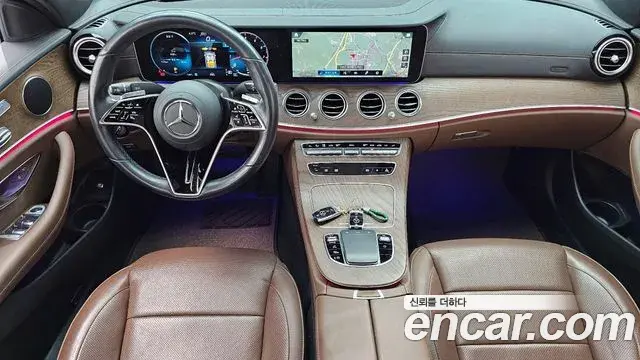 Mercedes-Benz E-Class 2022 — ფოტო 12/20