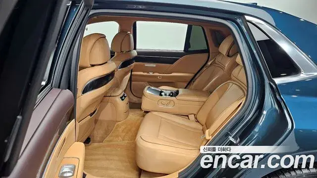 Genesis G90 2022 — Şəkil 13/20