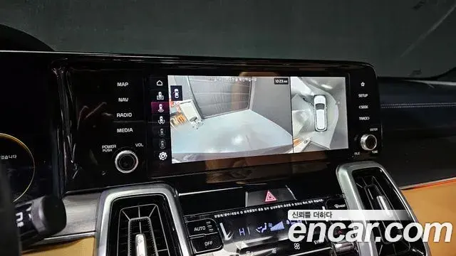 Kia Sorento 2021 — Фото 17/20
