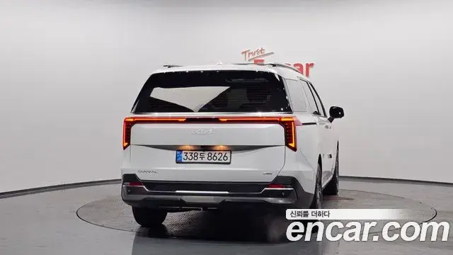 Kia Carnival 2024 — Фото 4/20