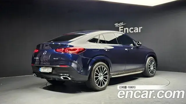 Mercedes-Benz GLE-Class 2022 — ფოტო 13/20