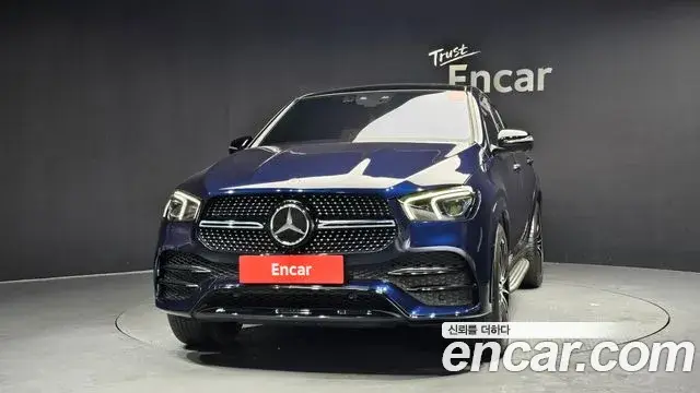 Mercedes-Benz GLE-Class 2022 — ფოტო 10/20