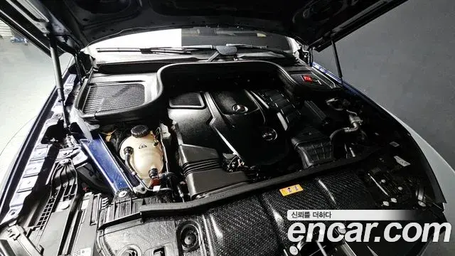 Mercedes-Benz GLE-Class 2022 — ფოტო 15/20