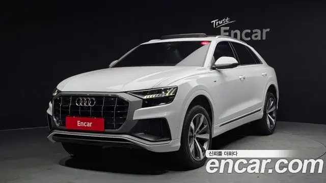 Audi Q8 2022 — ფოტო 5/20