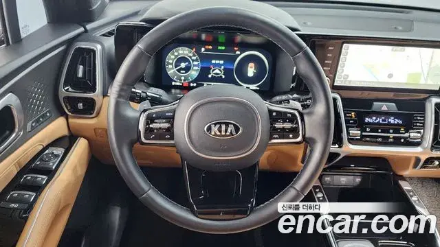 Kia Sorento 2021 — Фото 13/20