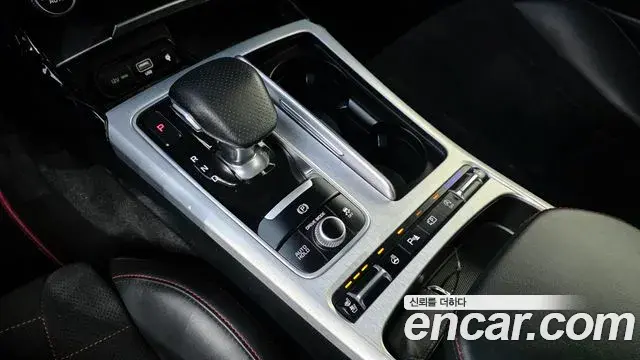 Kia Stinger Meister 2021 — Photo 19/20