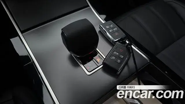 Land Rover Range Rover Evoque 2025 — Şəkil 8/20