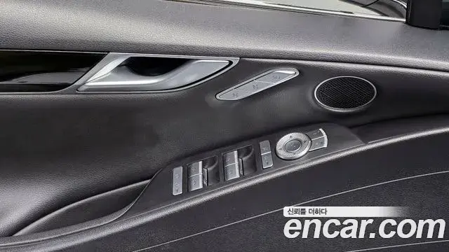 Genesis Electrified G80 2020 — Фото 20/20