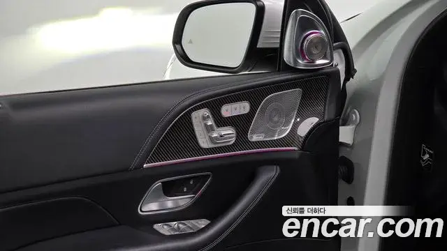Mercedes-Benz GLE-Class 2023 — Фото 17/20