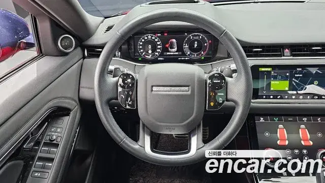 Land Rover Range Rover Evoque 2020 — Photo 8/20
