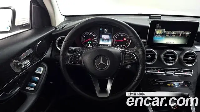 Mercedes-Benz GLC-Class 2019 — ფოტო 4/20
